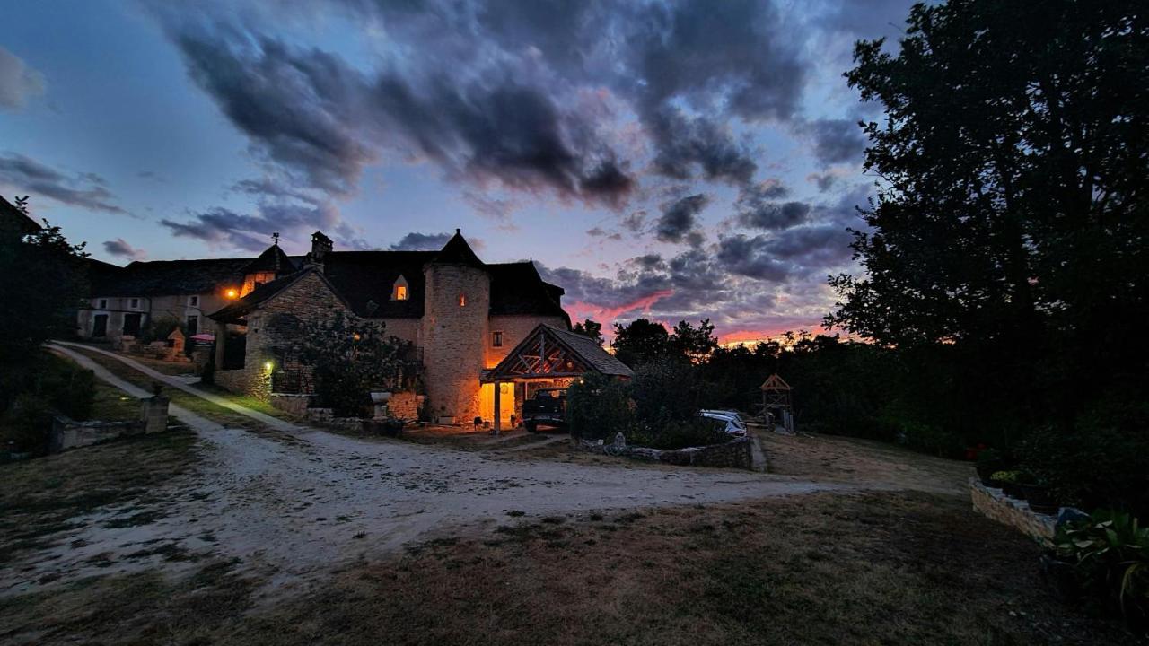 Gites des 3 Vallées Salignac Eyvigues Exterior foto